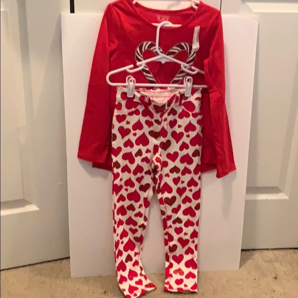 Outfit/ shirt and pants